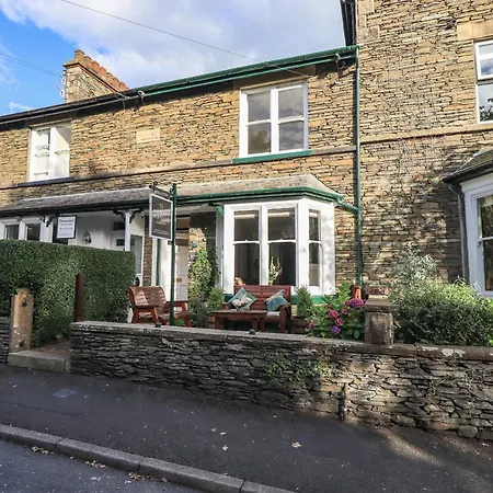 Woodlands Boutique *